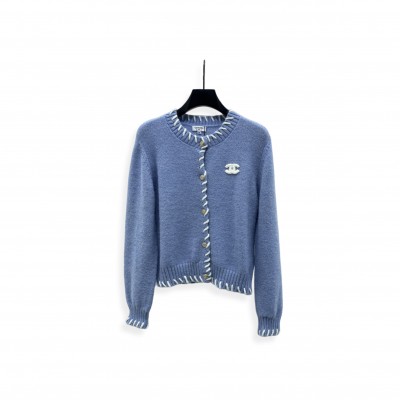 CHANEL CREW NECK CARDIGAN 